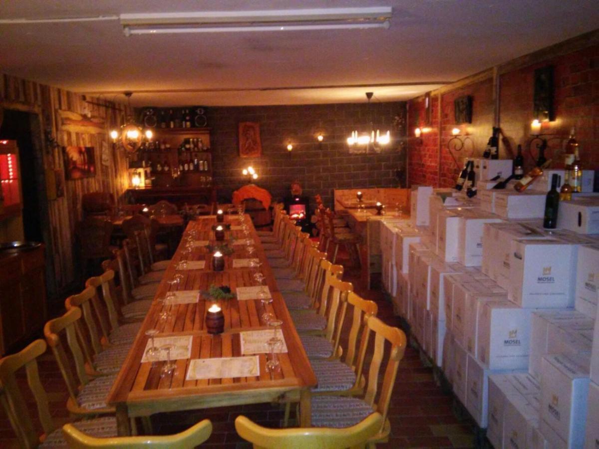 Ferienweinhaus Roemer-Knodt 克罗夫 外观 照片