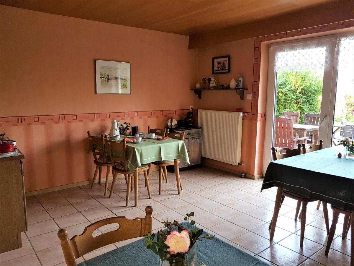 Ferienweinhaus Roemer-Knodt 克罗夫 外观 照片